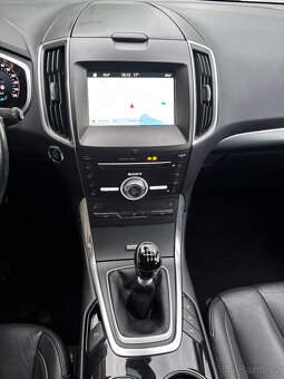 Ford S max 2.0Tdci 110kW, Titanium, 2017, 7 míst - 13