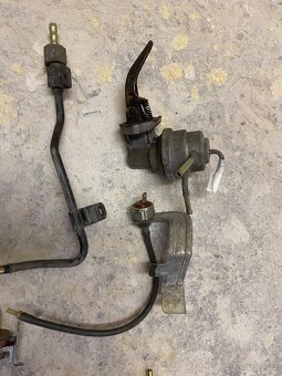 Díly toyota corolla E9 1.3 2e 12v - 13