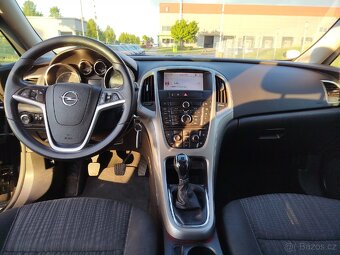Opel Astra J ST 1.7 CDTI 92kW - 13