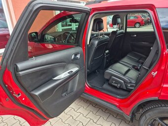 Fiat Freemont 2.0 Multijet Black Code AWD - 13