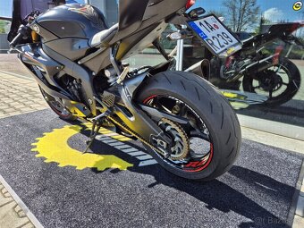 Yamaha YZF-R6 - 13
