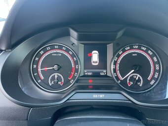 ŠKODA OCTAVIA 3 RS 2.0 TDI 135KW CHALLENGE - 13