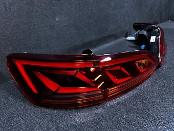VW Touareg CR7 III  zadni lampy Led - 13