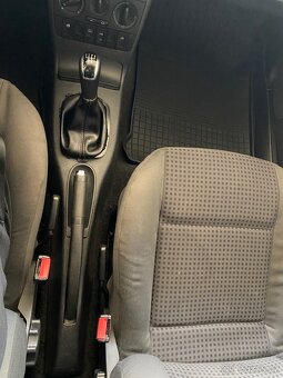 Volkswagen Polo Variant 1.9 TDI 66KW 07/2000 - 13