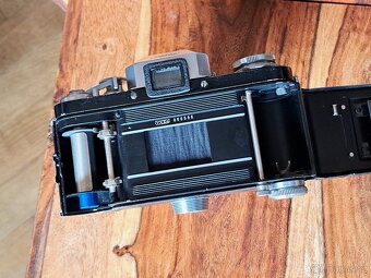 EXAKTA VAREX IIa +TESSAR 50/2.8 a 40/4.5 +TELEMEGOR 180/5.5 - 13