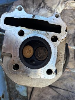 skútr Jonway CB 10, 125, r.v 2014 - 13