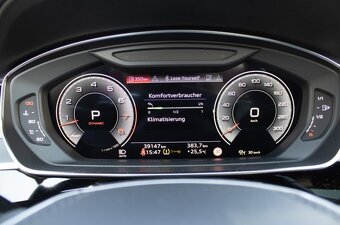 Audi A8 55 TFSI z roku 2022 - 13