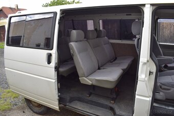 VW TRANSPORTER T4, 2,5 TDI, 75 Kw, 9 míst - 13