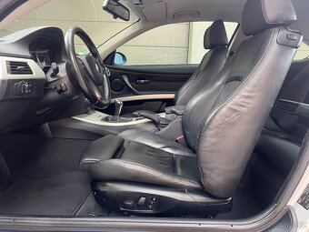 BMW E92 325i 160KW+6st.MAN/XENON/SPORTSITZE - 13