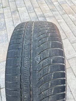 Zimní pneu Nokian 225/40 R19 a 255/35 R19 - 13