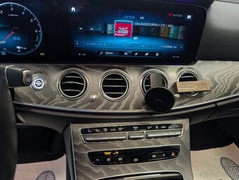 Mercedes-Benz Třídy E 2,0 E300 DE EQ POWER 225 KW AM - 13
