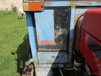 ZETOR 6911 dveře, spodní průhledy, kapotáž, sedačka - 13