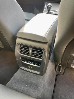 BMW 330i 190KW NOVÁ STK, 29.612KM, KŮŽE, NAVI - 13