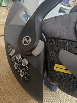 Cybex cloud Z i-fix PLUS + základna Base ONE - 13