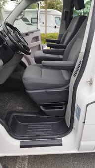 VW TRANSPORTER T5.1 2.0TDI 103KW LONG 5/6 MÍST R.V.2013 - 13