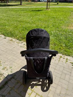 PRODÁM KRÁSNÝ DĚTSKÝ KOČÁR zn. ROAN IVI 2.0 - 13