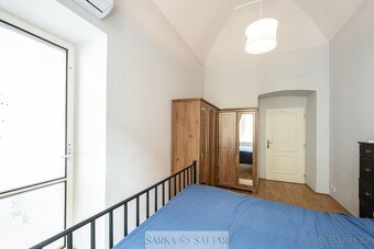 Prodej prostorného bytu 3+kk  111m2 s balkónem a sklepem v p - 13