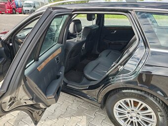 Mercedes-Benz E350 CGI - 13