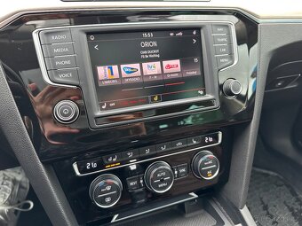Volkswagen Passat B8 kombi, 2.0 TDI, DSG, verze bez Ad blue - 13
