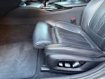 BMW 540d M paket, 4x4, WEBASTO, PANORAMA, odpočet DPH - 13