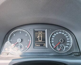 Volkswagen Touran II 1,6 TDI 77kw manuál - 13