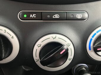 Hyundai i10, 1.1i 49 KW,KLIMA,STAV,CENA.. - 13