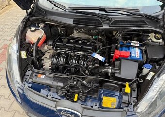 Ford Fiesta 1,2i Klima výhřev sedadel+skla benzín - 13
