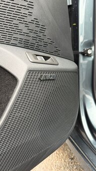 Škoda Octavia IV 2,0 TDI 110 kW DSG Tažné Alcantara Matrix - 13