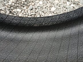 Pěkné zimní pneu Goodyear 215/40/17 vzorek 8mm - 13