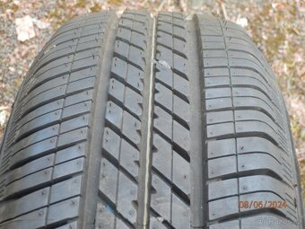 1xLetní guma GOOD YEAR EAGLE TOURING 195/65 R15  1x8,5MM - 13