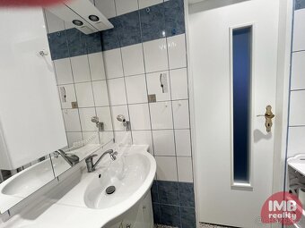Prodej bytu 1+1 v Nové Roli, ul. Pod Nádražím - 13