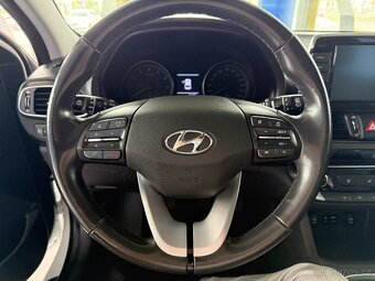 Hyundai i30 1,0 SERVISKA,KOMFORT,1.MAJ,ČR - 13