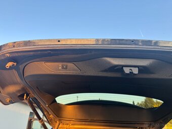 Prodám Citroen C4 Spacetourer 7 míst, rv 19,1,5 nafta 96 KW - 13