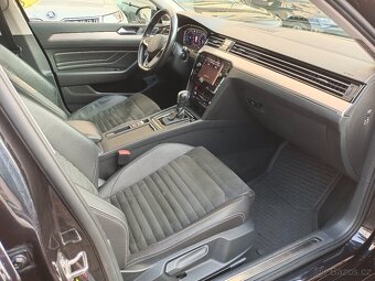 VW Passat B8 2.0TDI 147kW 4x4 DSG R-line - záruka Autodraft - 13