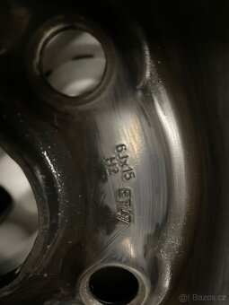 Zimní sada 15” plech disků 5x112 a ZÁNOVNÍ pneu 195/65 R15 - 13