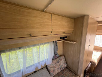 Karavan Beyerland Vitesse 430TM, osoby, předstan - 13