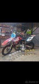 Pitbike ycf bigy factory 160ccm daytona velká kola 17/14 - 13