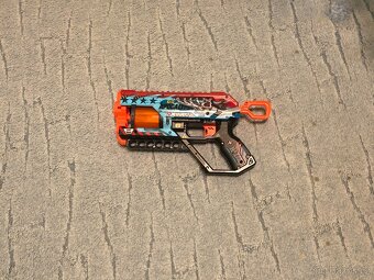 Kolekce Nerf blásterů - 13