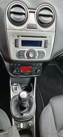Alfa Romeo Mito 1,4 99Kw benzín - 13