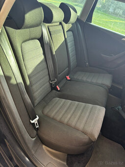 Volkswagen Passat B6 Variant 2.0TDi 103kW, Manual, Klima - 13