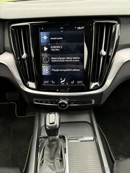 Volvo V60 T5 184 kw MONUMENT - 13