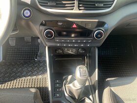 Hyundai Tucson 1.6 CRDi, 100KW, 1. Majitel - 13