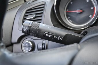 Opel Insignia 2.0 CDTI 130k Edition A/T - 13