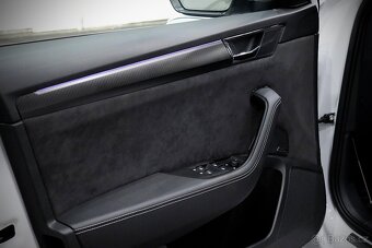 Škoda Superb 3 Facelift Combi 2.0TSI 200kW 4x4 DSG Sportline - 13