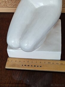 JIHOKERA Bechyně, SOŠKA, AKT, 34cm, pošta 69.- - 13