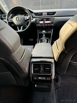 Škoda Superb Combi 3 2.0 TDI DSG - 13