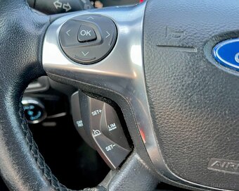 Ford Focus III Combi 1,6 TDCi, ČR, 8/2013, přímý majitel - 13