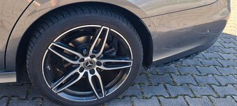 Mercedes E 220d, DPH, 7/2020, 33tis km, bourané - 13