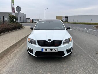 Octavia RS - 13