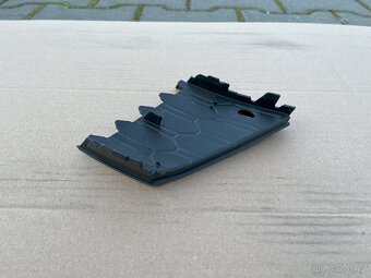 Mřížka/ krytka nárazníku Škoda Fabia I, II, III a Roomster - 13